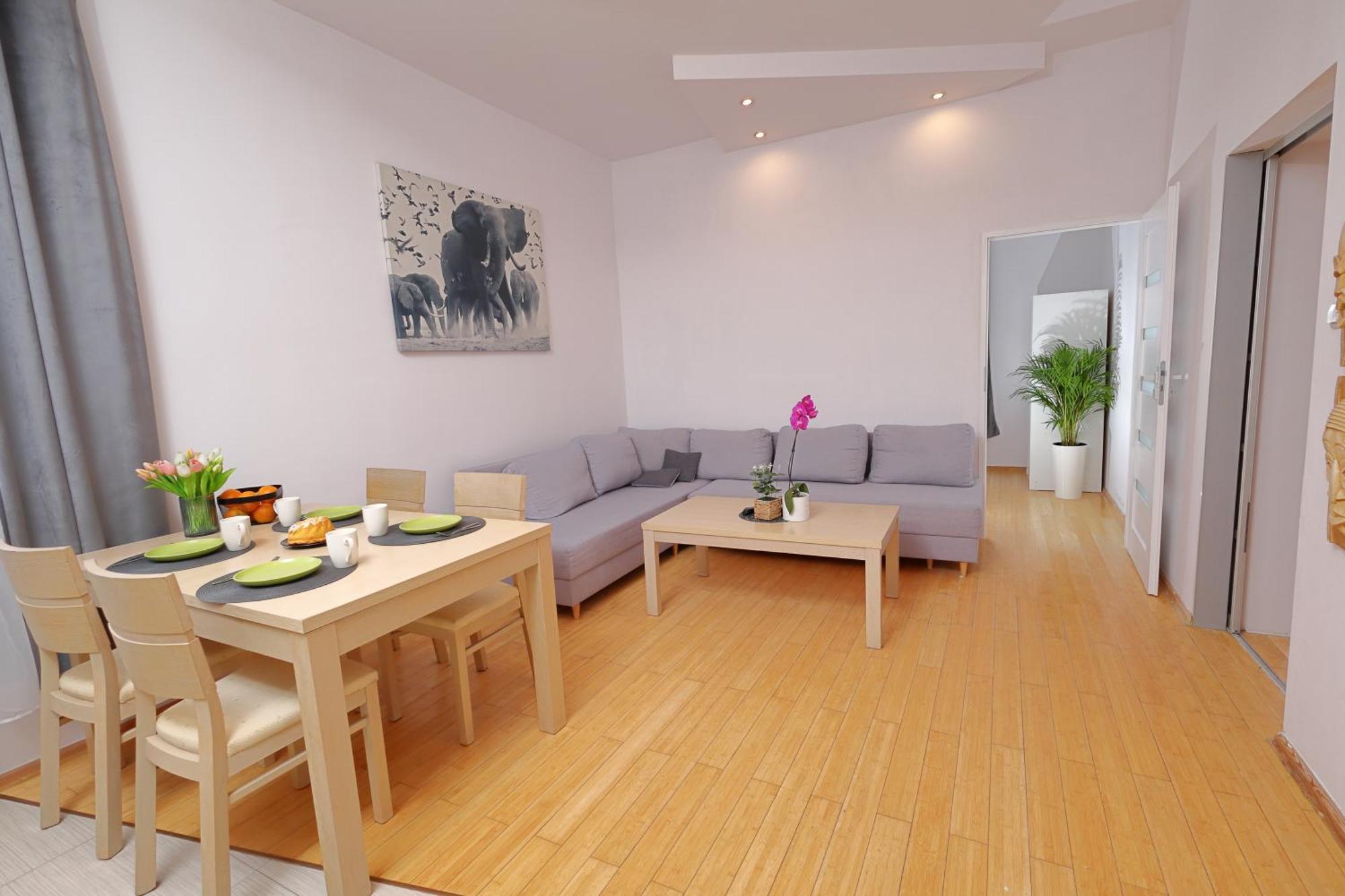 Apartament Sloneczny 5 Opole Bagian luar foto